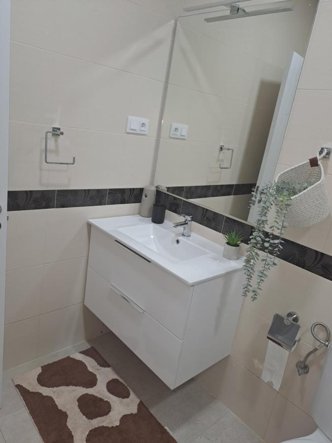 Apartamentos Jara Bajo C マラガ エクステリア 写真